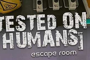 人类测试:逃生室/Tested on Humans: Escape Room